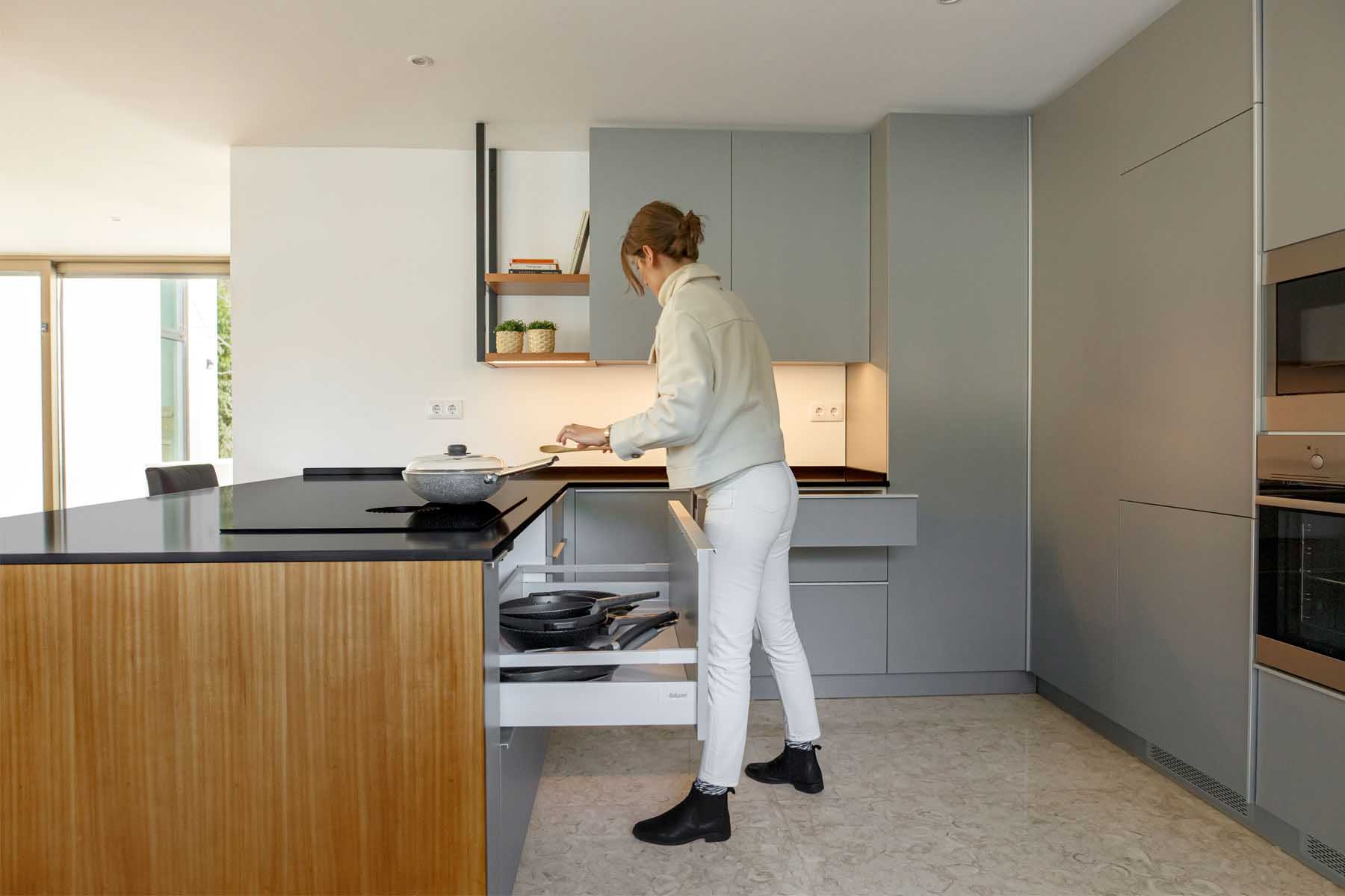 projecto-cascais-desenho-branco-moradia-5'